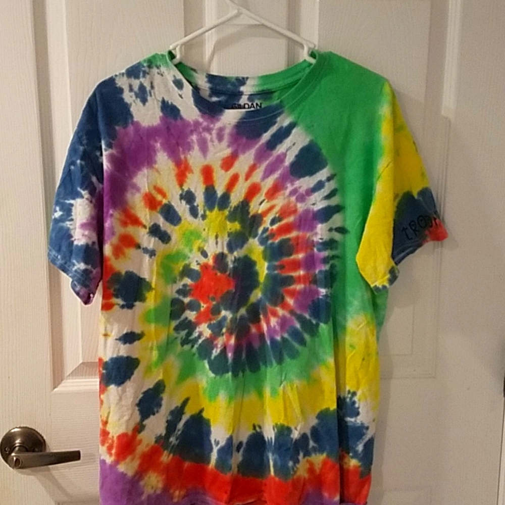 Tie-dye tee